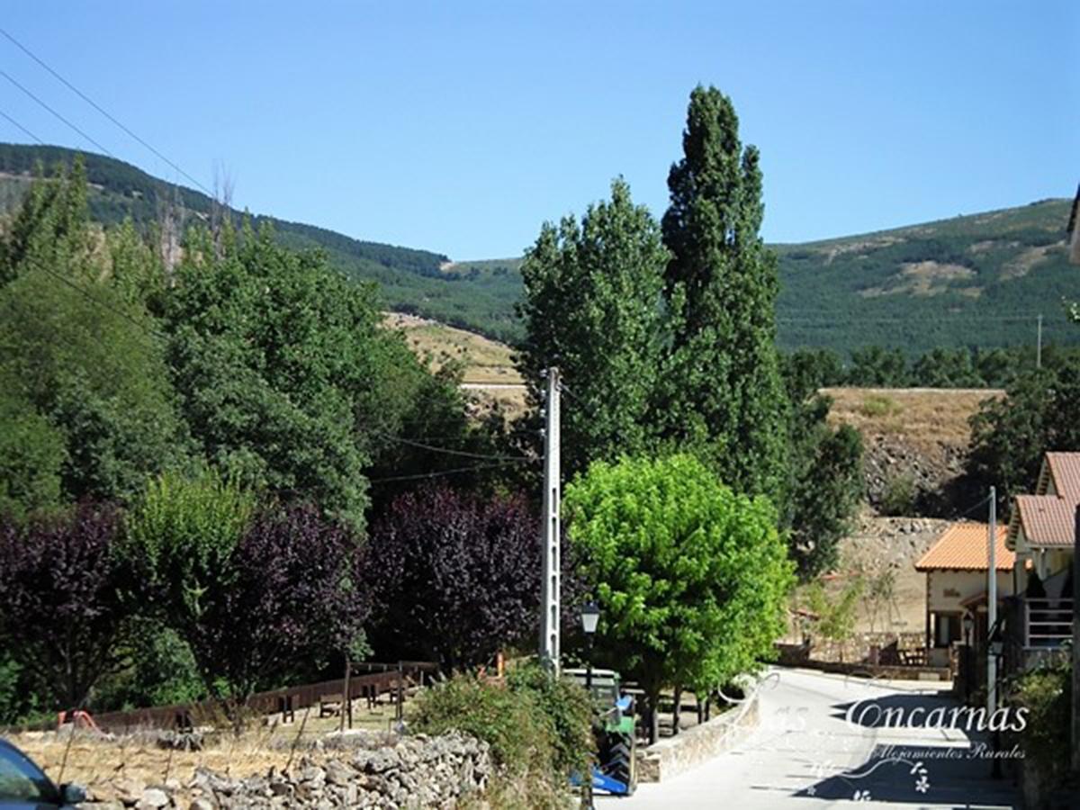Las Encarnas Braojos de la Sierra Exterior foto